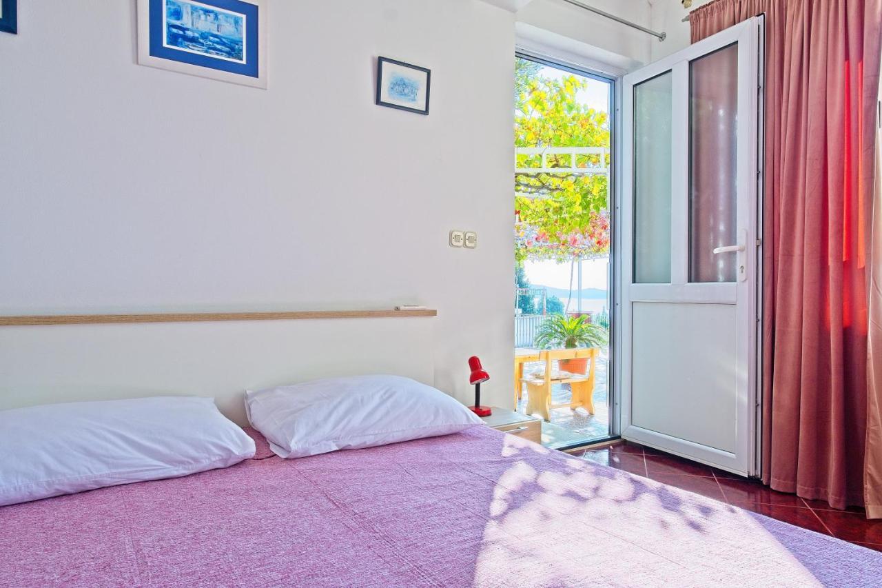 Apartments Cvjetkovic Mlini Rum bild